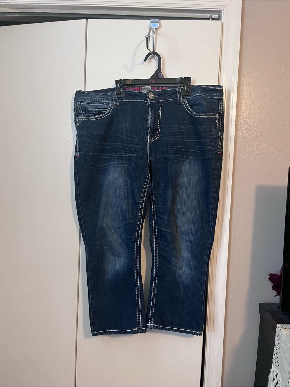 Hydraulic Dark Indigo Cropped Denim Capris